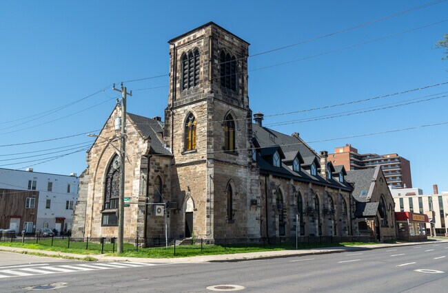 Building Photo - 16 West Avenue S