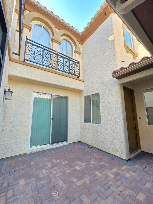 Foto del edificio - 2 Story 3 Bedroom House Durango and Farm
