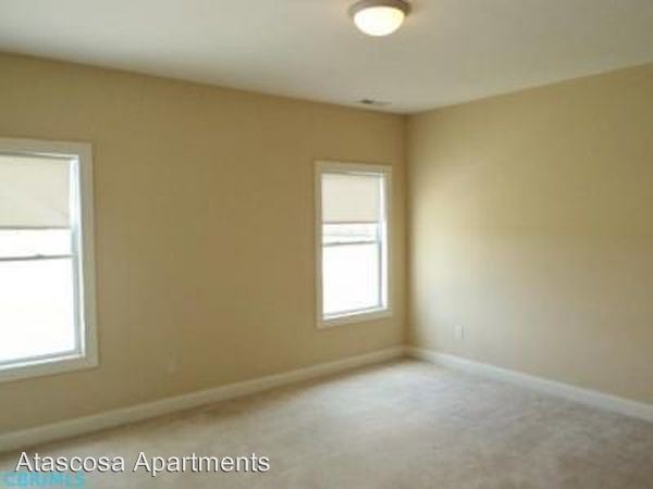 Foto del edificio - 1670 Union Park Dr