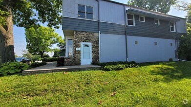 Building Photo - 792 N Barron Blvd
