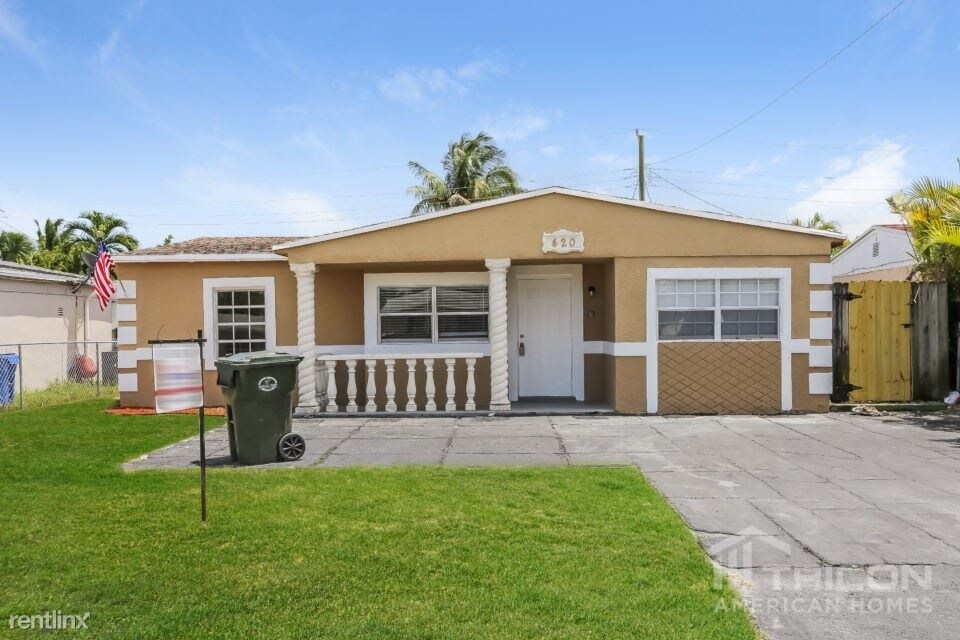 Foto principal - 420 NW 52nd St