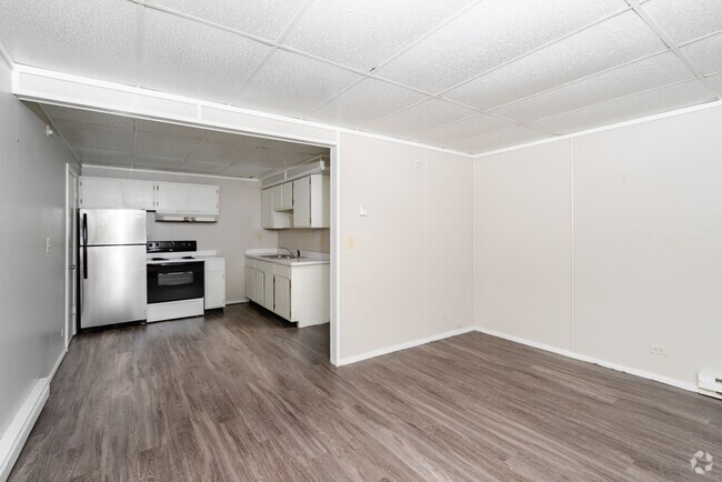 1126 Langley Rd Waterloo IA Interior Kitchen - 1126 Langley Rd