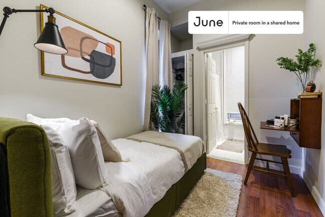 Foto del edificio - Room in Shared 4 bed/2 bath home