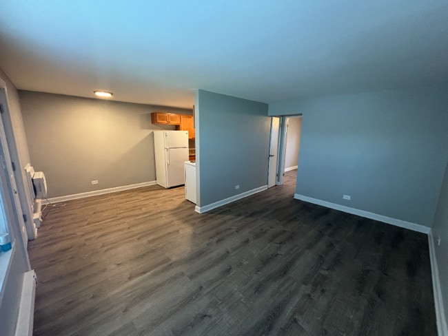 Building Photo - 2123 W 119th St
