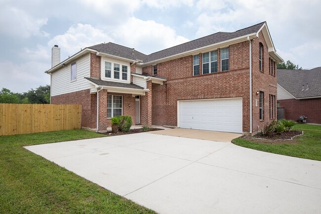 Building Photo - Spacious 4 BR/2.5 bath home in Iron Horse ...