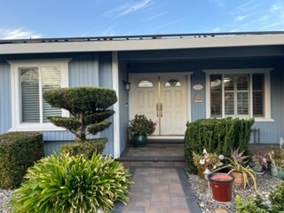 Building Photo - 6 Healdsburg Ct