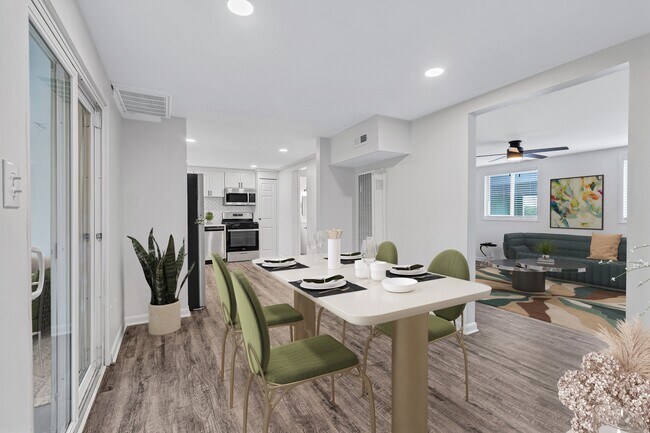 Foto del edificio - Avalon Townhomes