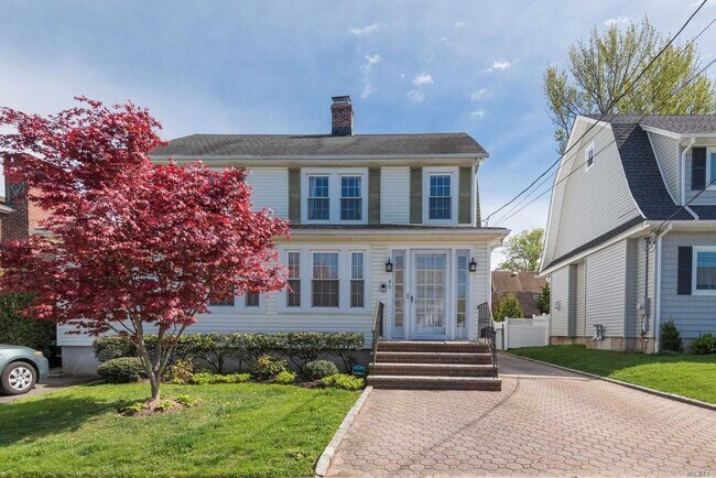 Building Photo - 46 Beechwood Ave