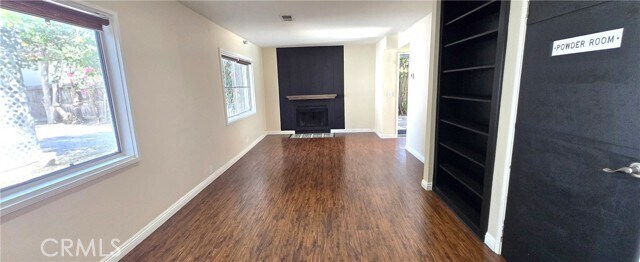 Foto del edificio - 12742 Landale St