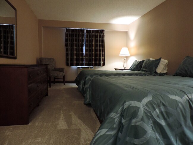 Foto del edificio - 226 Expressway Ln