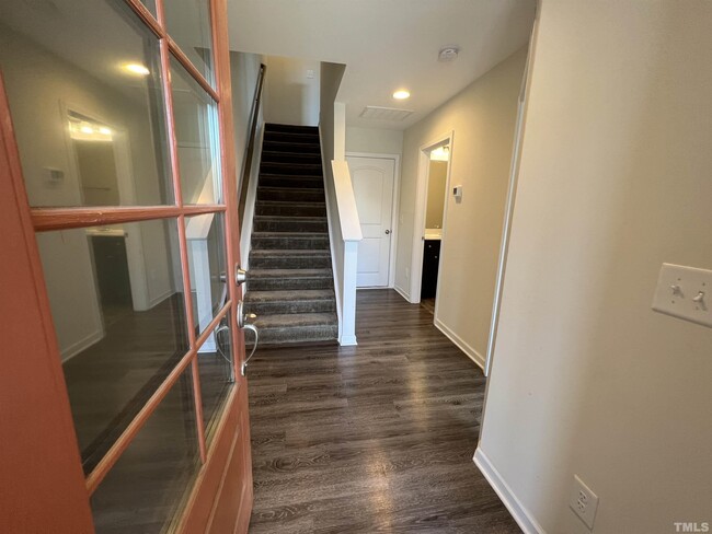 Foto del edificio - 5308 Beckom St