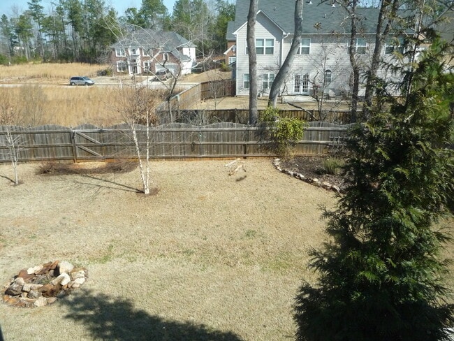 Foto del edificio - Executive Home!