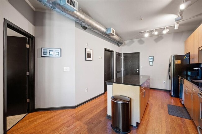 Building Photo - 5300 Peachtree Rd