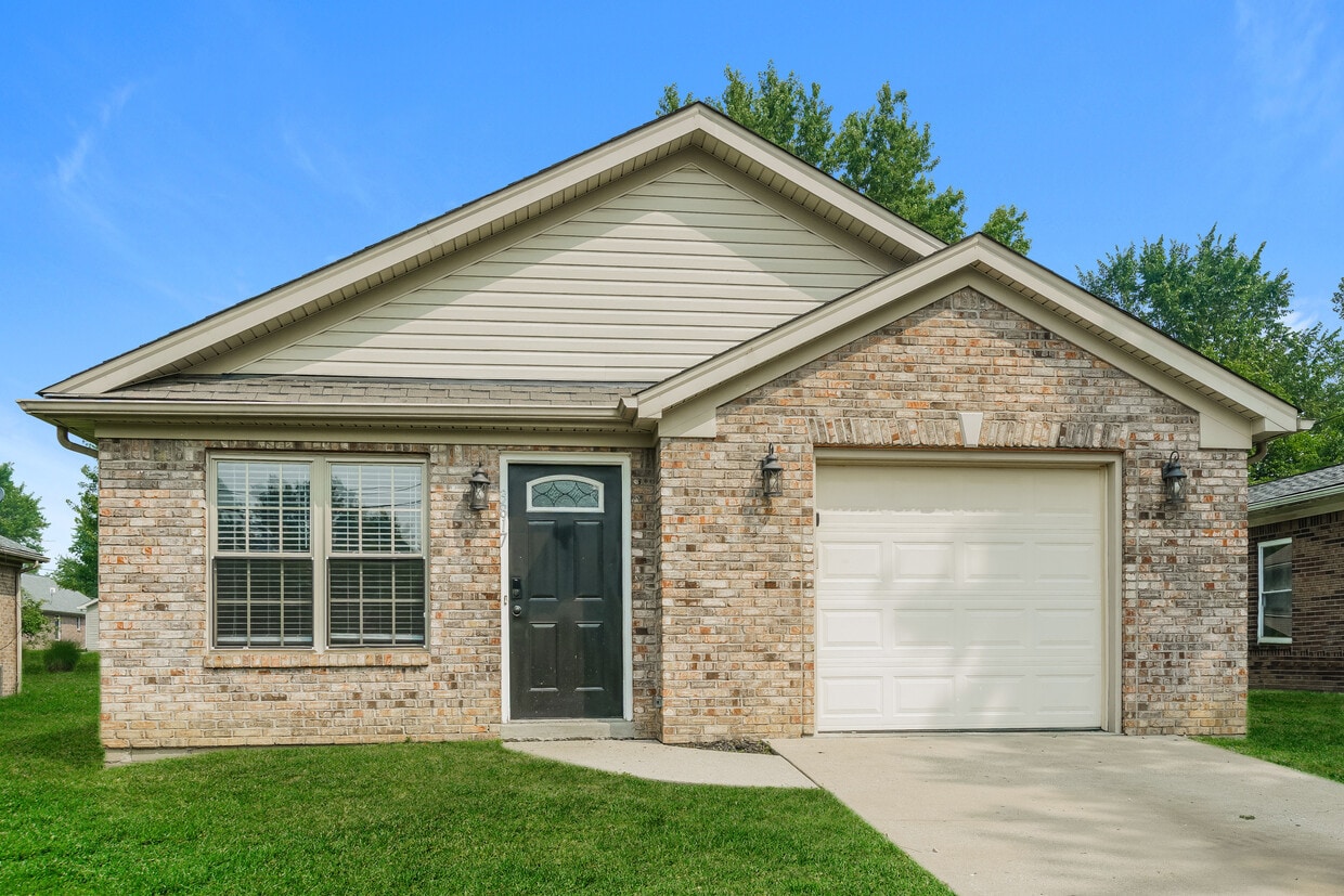 3817 Fiske Ave, New Albany, IN 47150 House Rental in New Albany, IN