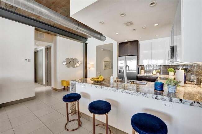 Foto del edificio - 110 SE 2nd St