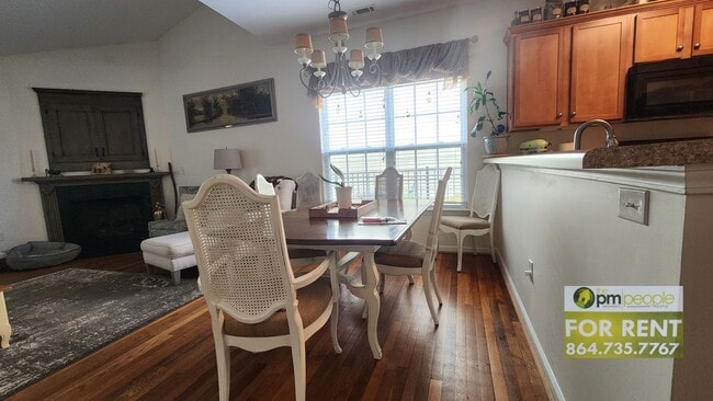 Building Photo - Beautiful Easley Home Available!
