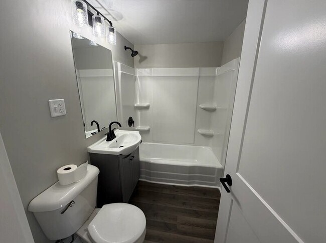 Foto del edificio - 3251 Orchard St