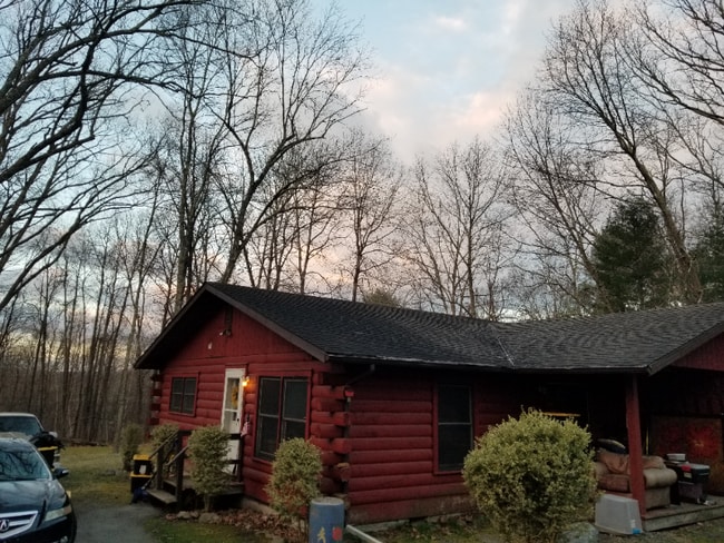 Building Photo - 204 Sellersville Dr