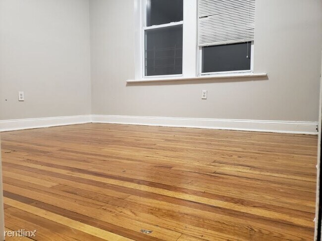 Building Photo - 5105 Hudson Ave