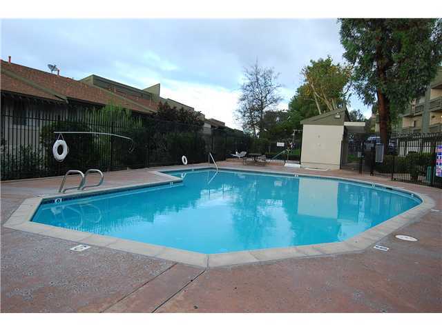 Building Photo - 2 Bed/2.5 Bath Condo at College Park Townh...