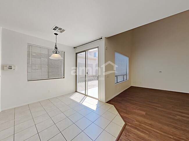 Foto del edificio - 1231 S Amador