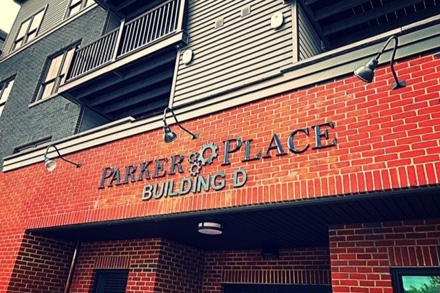 Foto del edificio - Parker Place