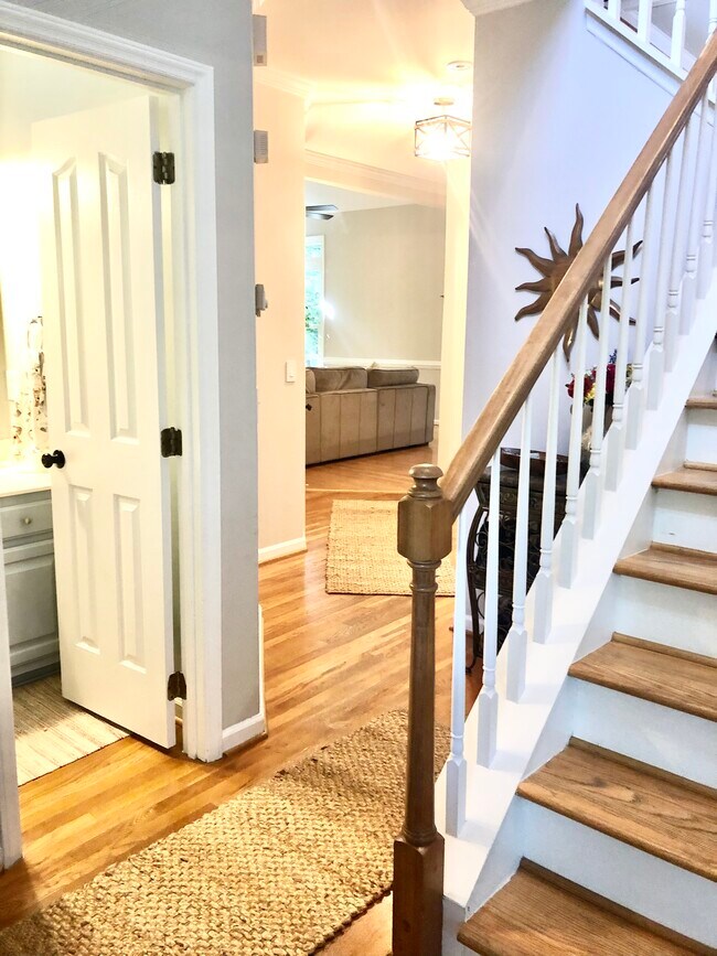 Building Photo - 4706 Poplar Grove Dr