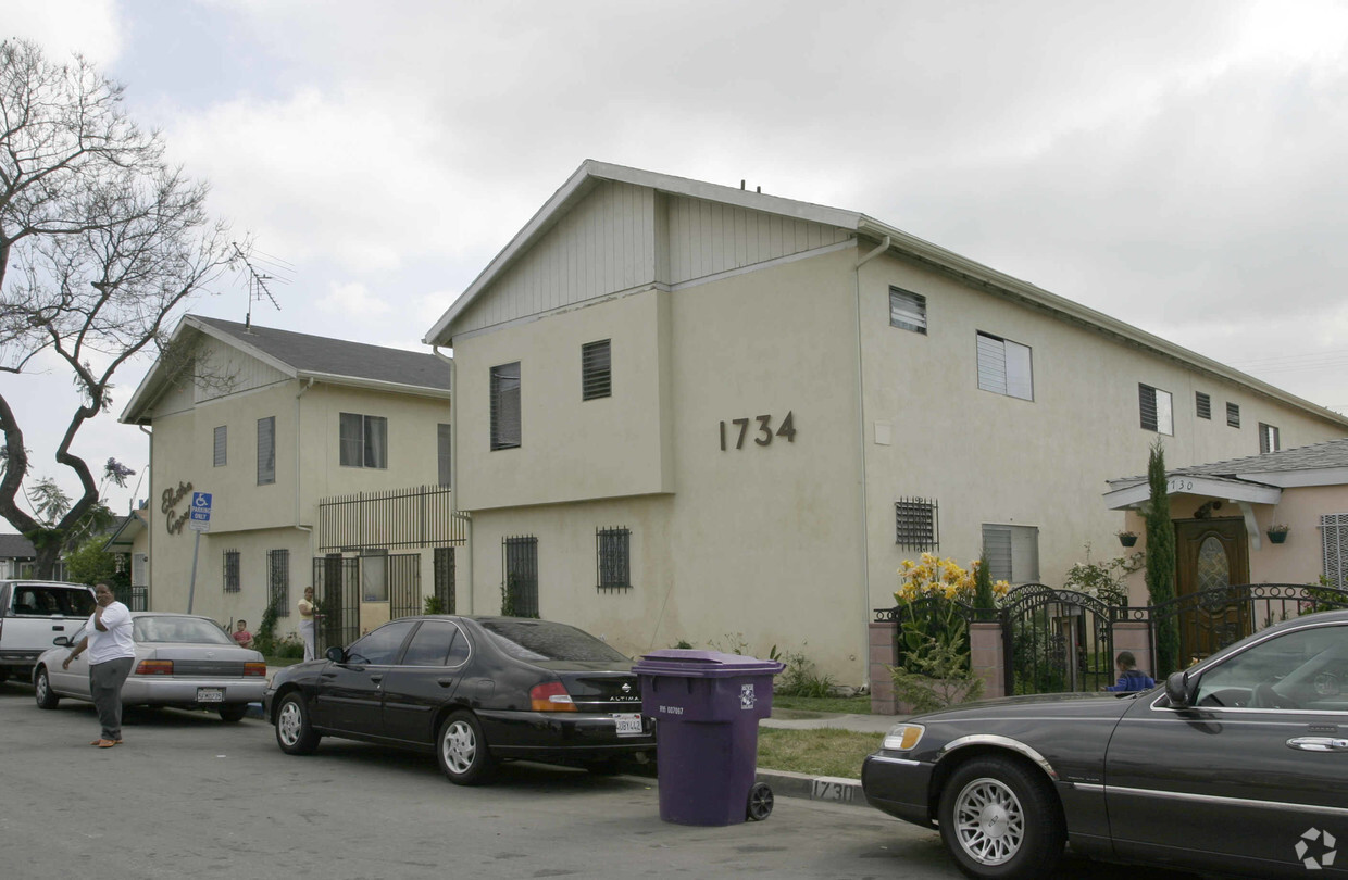 Primary Photo - 1734 Lemon Ave