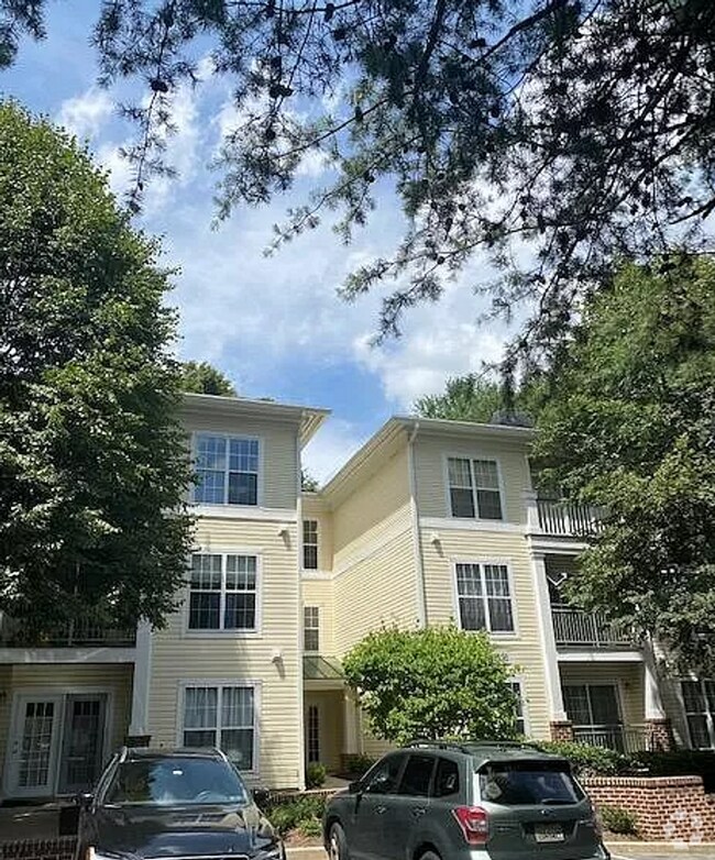 Building Photo - 7032 Toby Dr