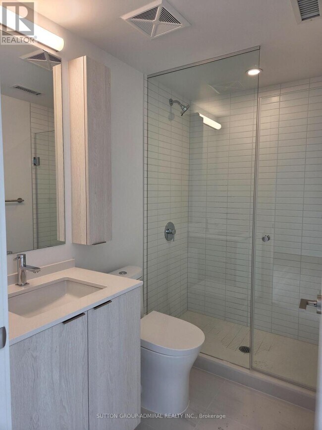 Building Photo - 3009 Novar Rd