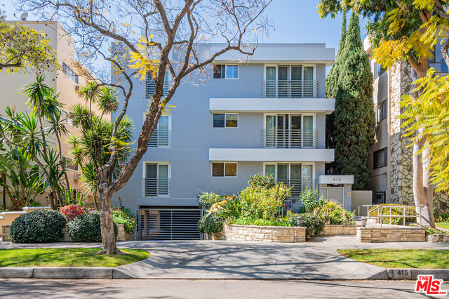 Primary Photo - 415 N Palm Dr