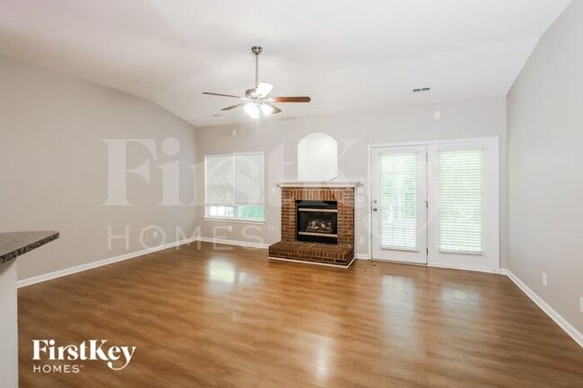 Foto del edificio - 4216 McKendree Way