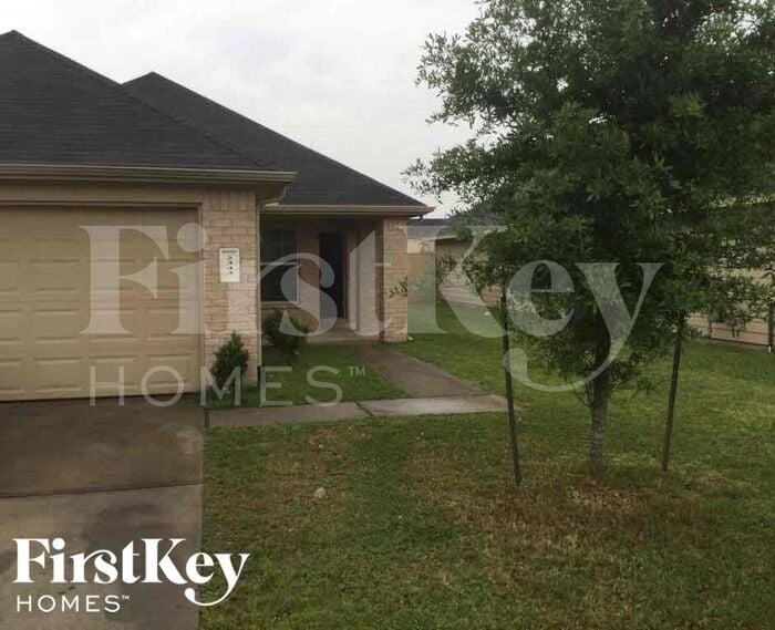 Foto principal - 2423 Gianna Way