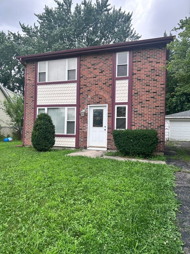 Building Photo - 855 Camden Ln