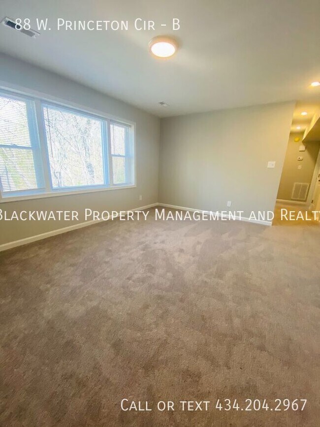 Foto del edificio - 88 W Princeton Cir Cir