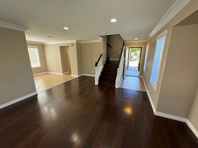 Foto del edificio - Beautiful 3 Bedroom 2.5 Bathroom Home in W...