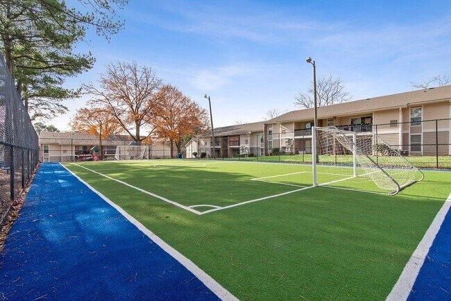 Foto del edificio - Tree Top