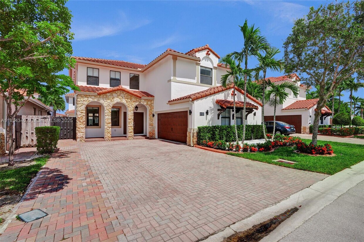 Primary Photo - 1007 NW 99th Ct