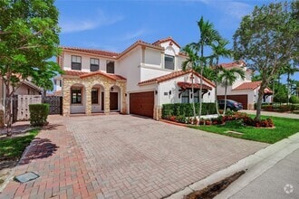 Building Photo - 1007 NW 99th Ct