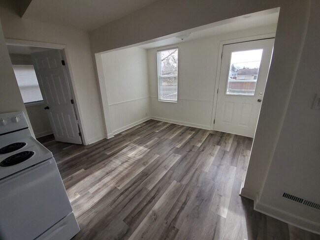 Foto del edificio - 206 Wright Ave