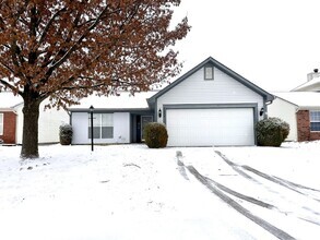 Building Photo - 2233 Historic Oaks Blvd