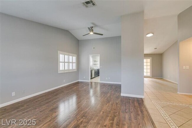 Foto del edificio - Charming Green Valley Single-Story with Pool, EV Charger & Modern Upgrades!