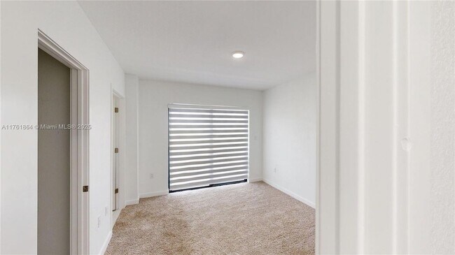 Foto del edificio - 14578 SW 260th St