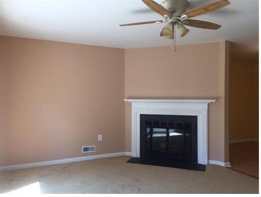Family Room - Fire Place - 367 Hadleigh Ln