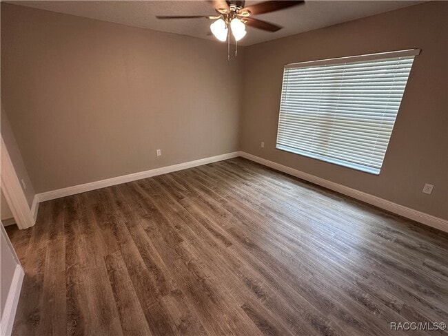Foto del edificio - 274 W Glenhaven Dr