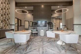 Interior Photo - Vale
