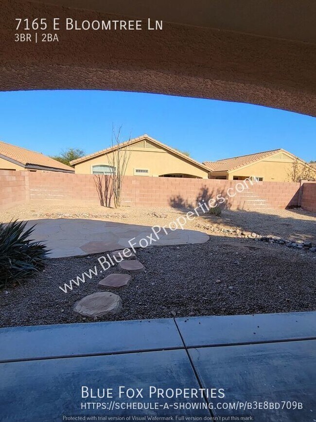 Foto del edificio - 7165 E. Bloomtree Ln
