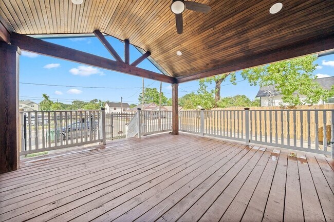 Foto del edificio - 7941 Goode St