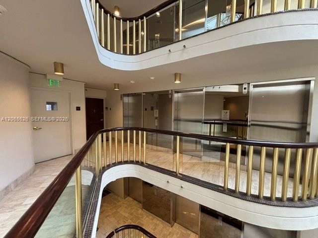 Foto del edificio - 2843 S Bayshore Dr