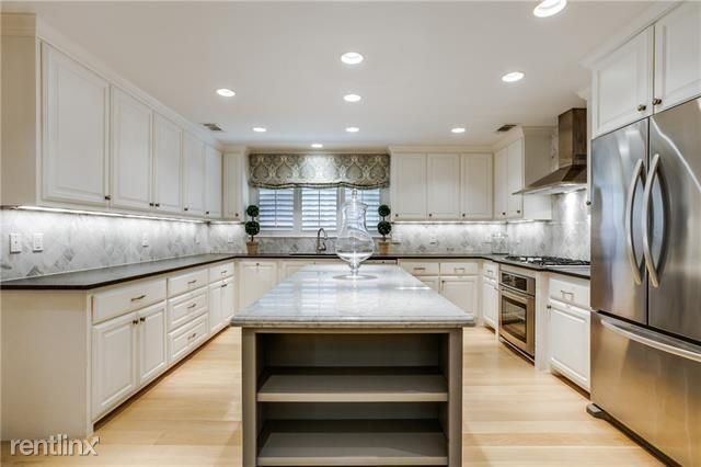 Building Photo - 3 br, 2 bath Townhome - 5756 Caruth Blvd